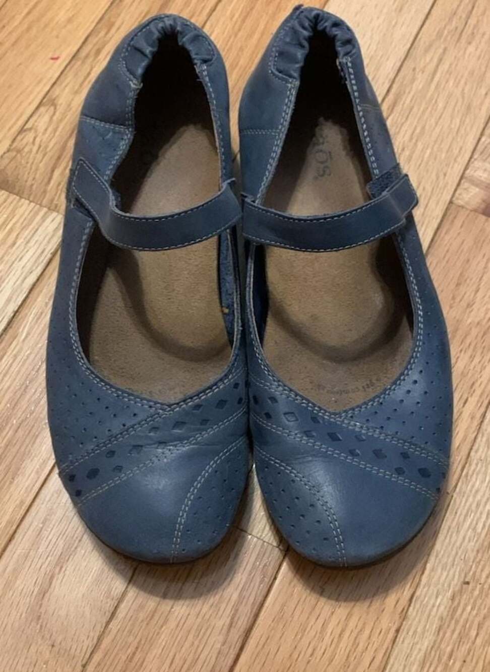Taos Transit Mary Jane Leather Flats